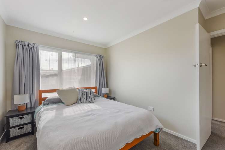 4 Dickens Street Stoke_10