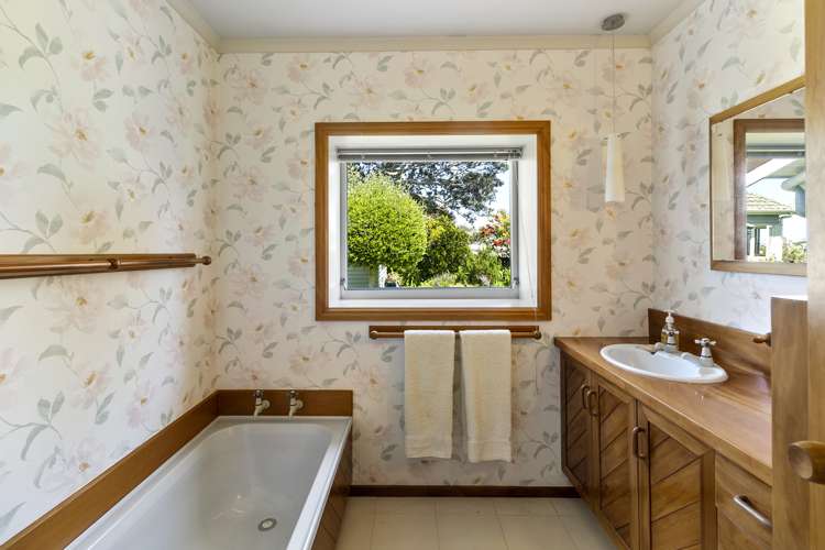 51 Tiri Road Oneroa_16