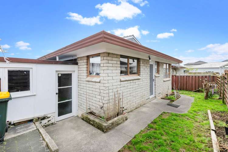 2/1 Halsey Road Manurewa_10