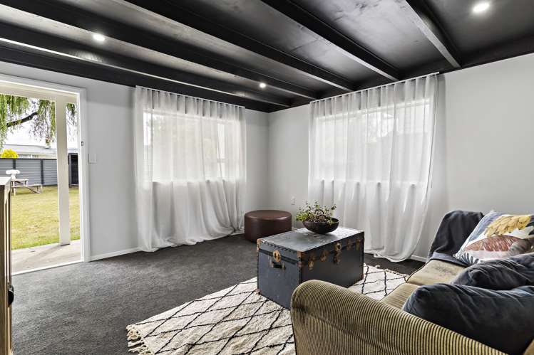 35 Richmond Road Carterton_16