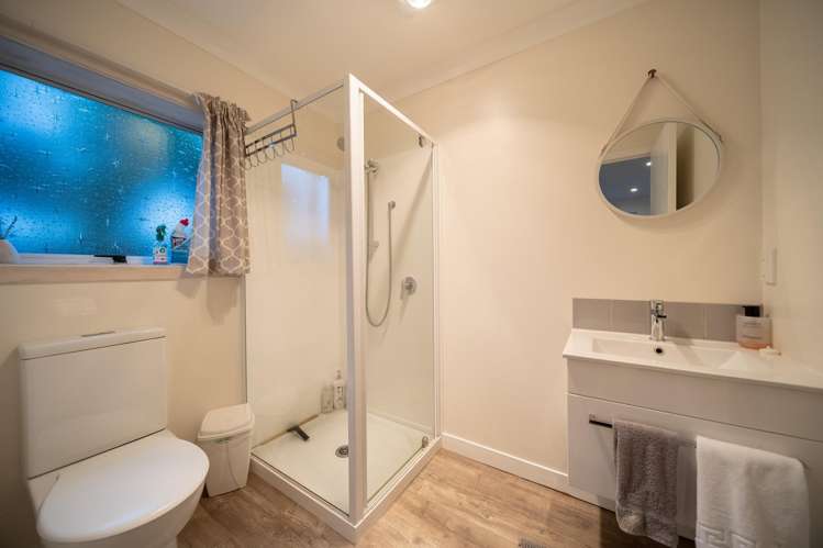 11 Miro Street Te Anau_19