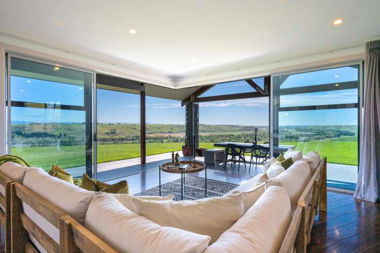 3369 State Highway 50 Maraekakaho_11