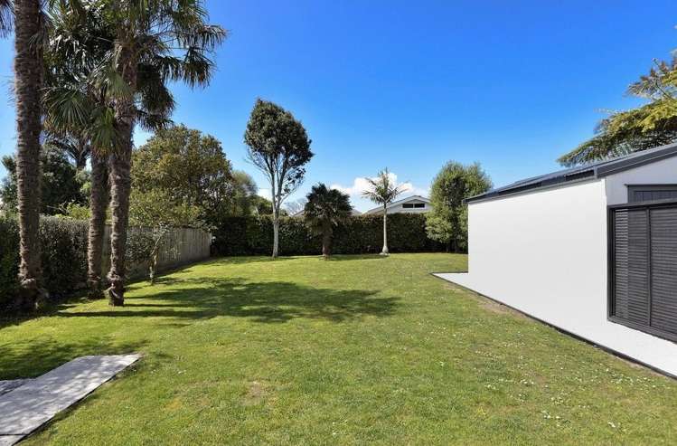 4 Huntingtree Avenue Sandringham_16