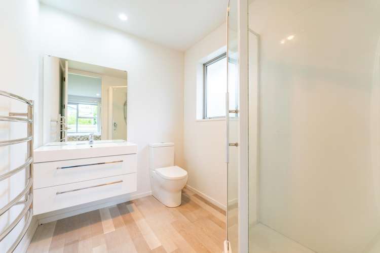 2 Grosvenor Grange Gleniti_22