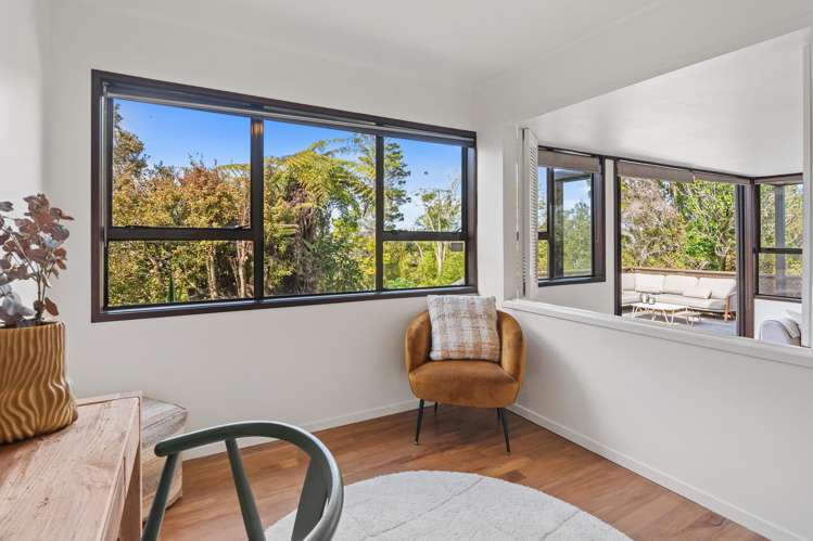 33 Woodlands Crescent Browns Bay_16