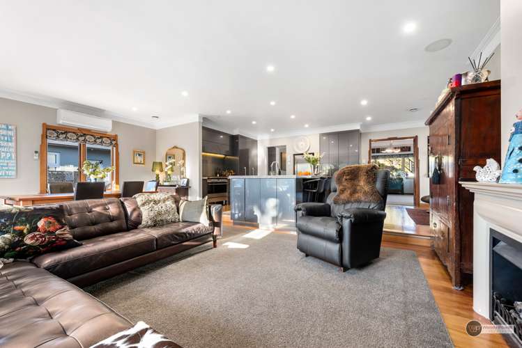 37 Pohutukawa Street Woburn_7