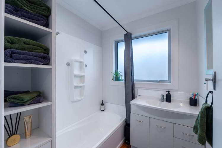 53 Conway Crescent Glengarry_15