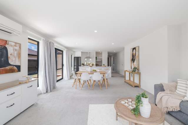 Fall in Love with Georgina