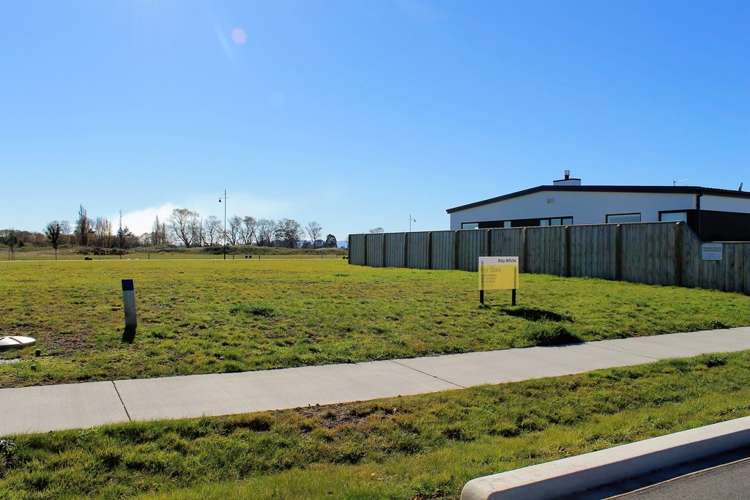 37 Tiritiri Moana Drive Pegasus_0