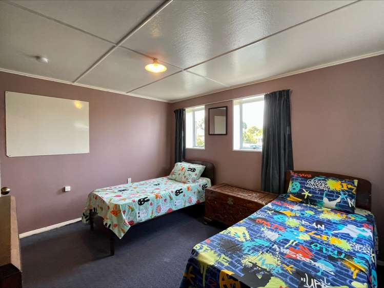 5 Tweedy Street Marchwiel_10