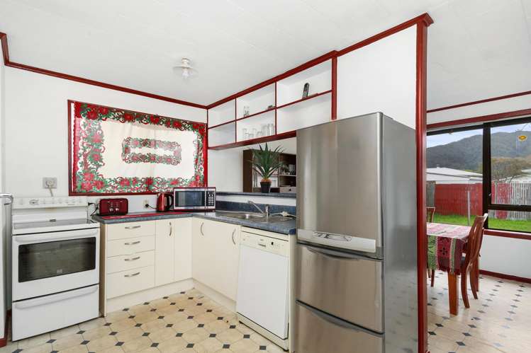 3 Kerepehi Grove_5