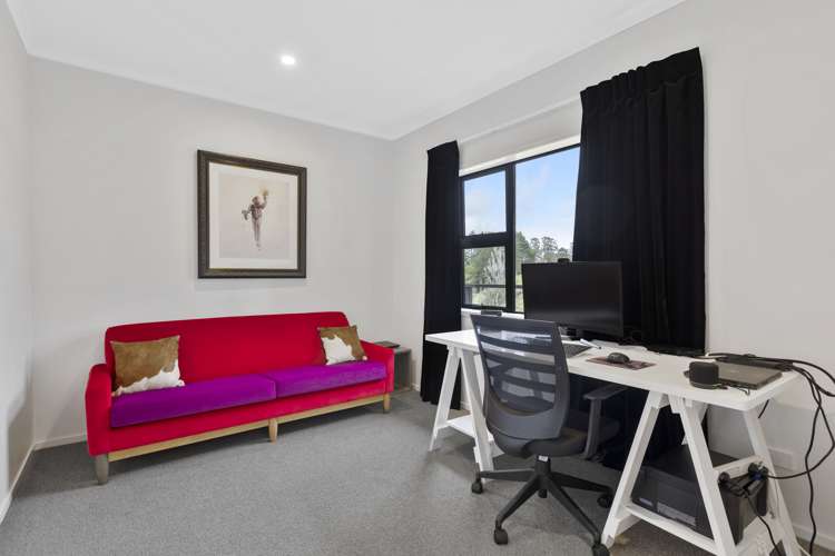 5a Tupuhi Place Highlands Park_12