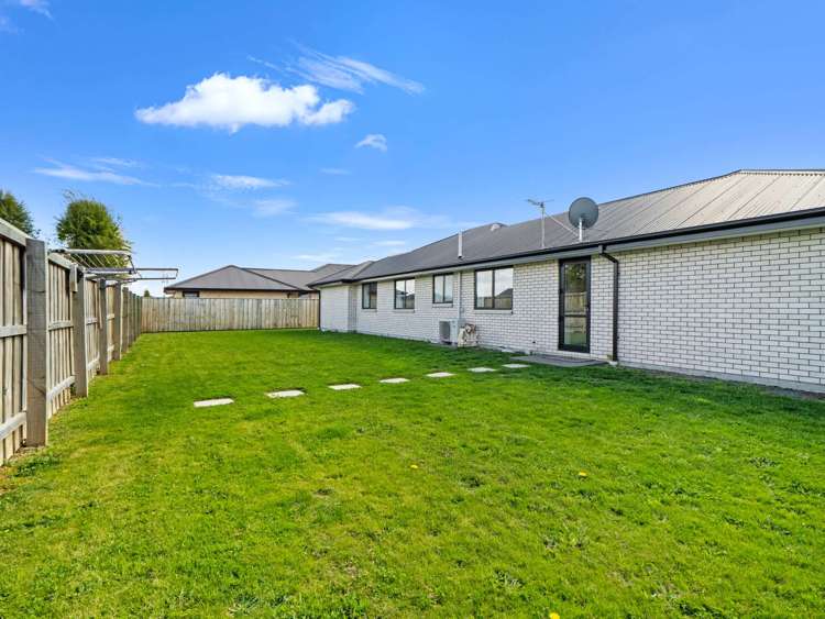 31 Kingfisher Avenue Amberley_22