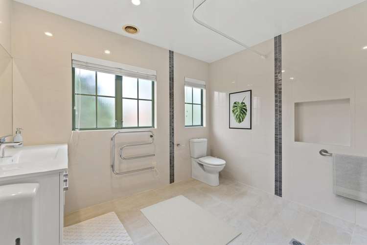 24 Parkwood Crescent Gulf Harbour_12