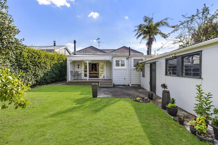 16 Kiwi Road Devonport_10