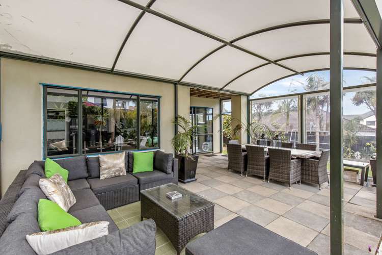 41 Newbliss Crescent East Tamaki Heights_12