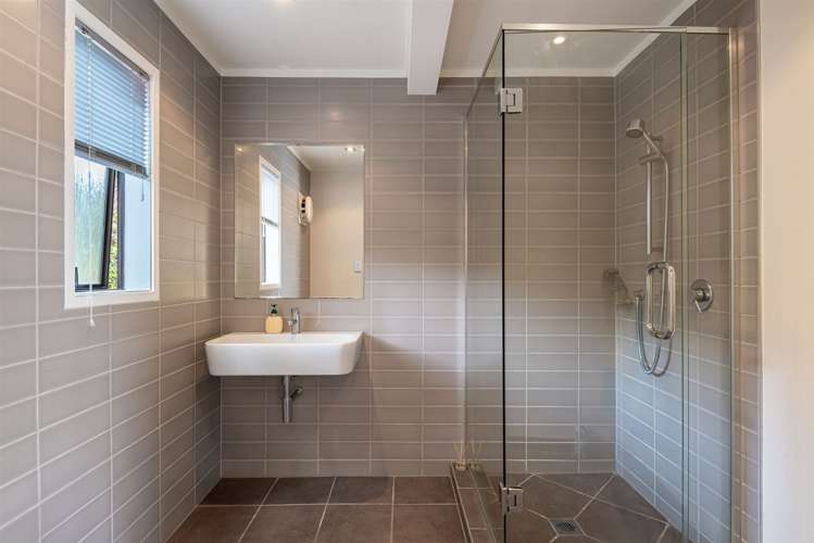 1/59a Northboro Road Belmont_17