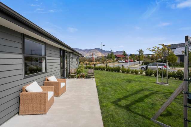 8 Mount Burke Street Wanaka_2