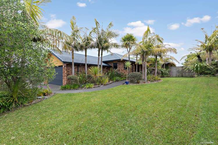 32 Baulcomb Parade Windsor Park_15