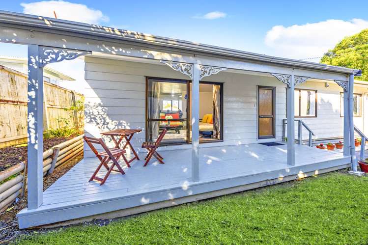 2/55 Alfriston Road_0