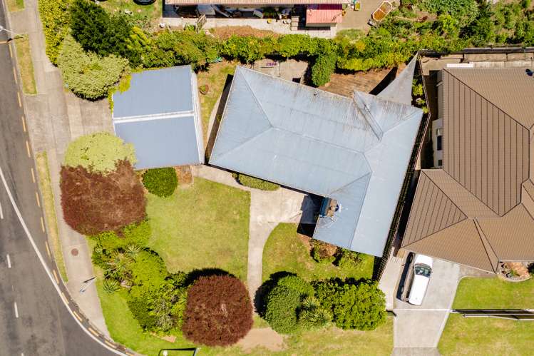 2 Sunset Crescent Maungatapu_23