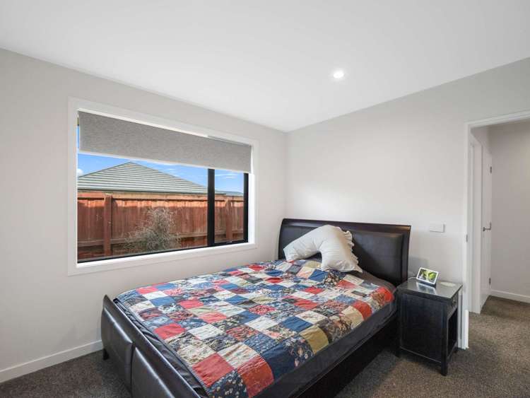 2/38 Courage Road Amberley_30