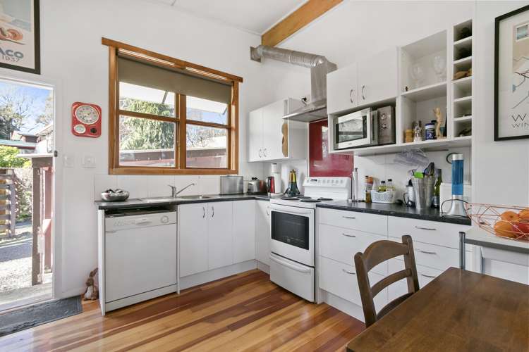 457 Fergusson Drive Trentham_5