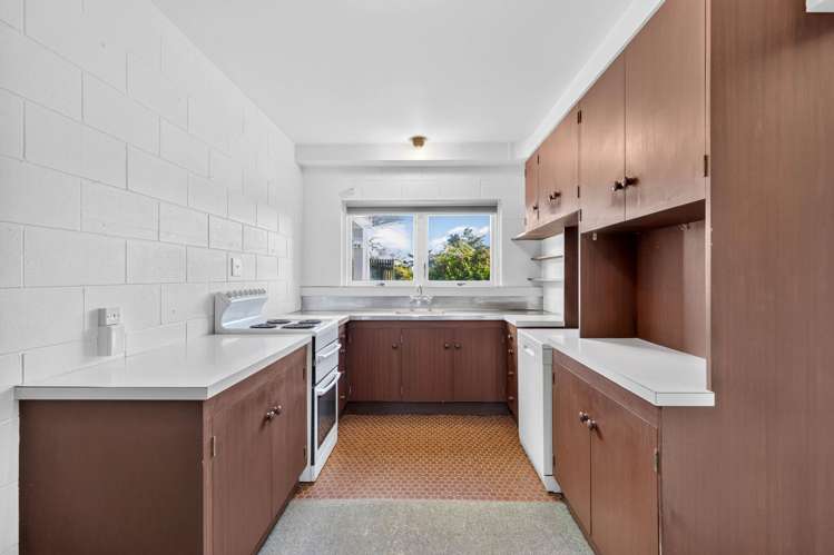 913 River Road Queenwood_33