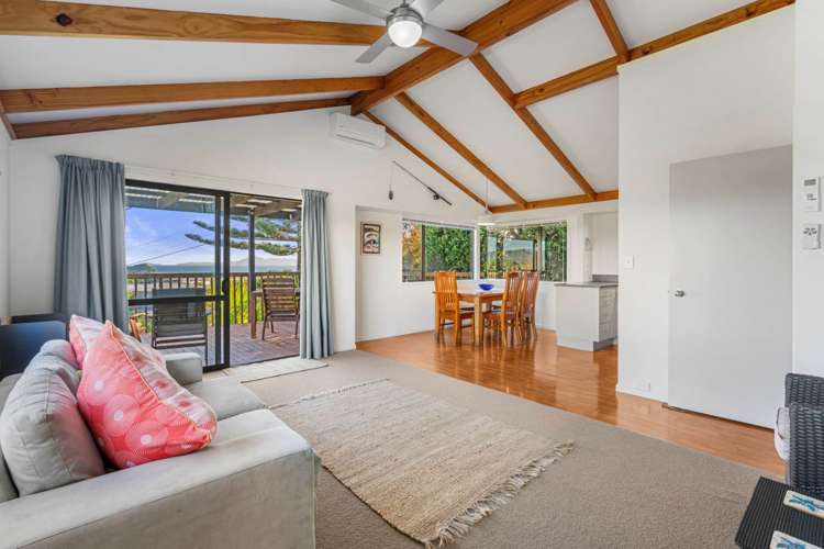 2 Heather Street Mangawhai Heads_9