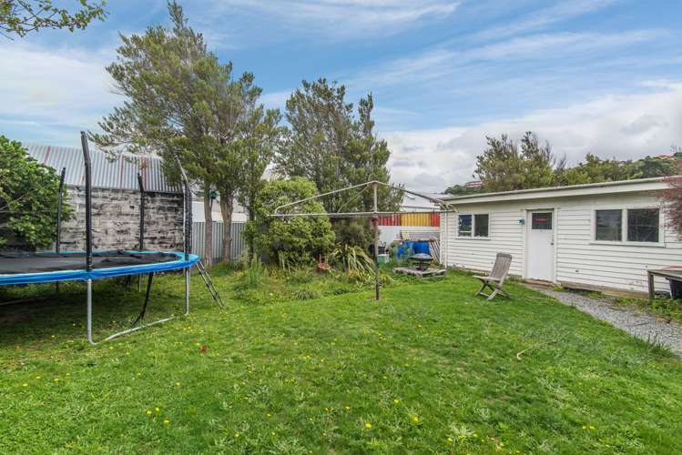 8 Whanganui Street Miramar_3