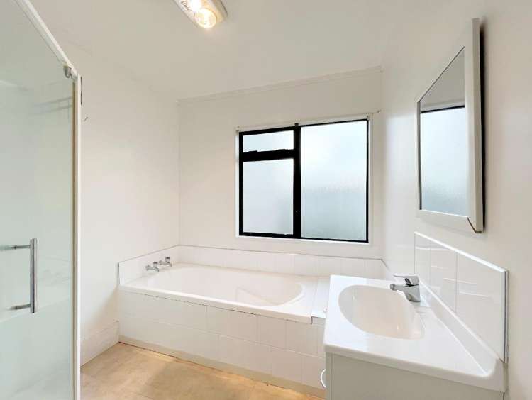 84B Hillcrest Road 1076_13