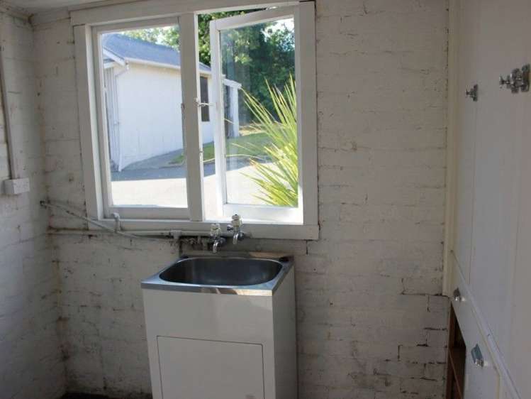 2 White Street Waimataitai_19
