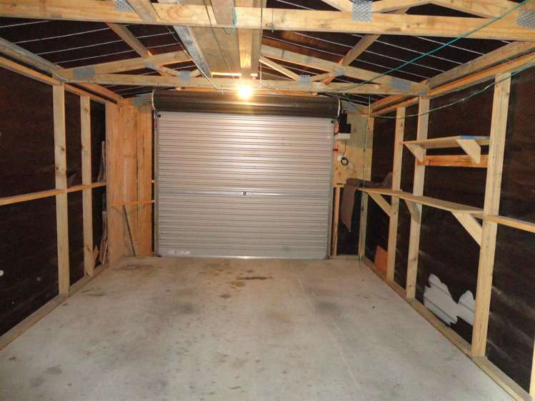 8 Rangatira Street 2775_5