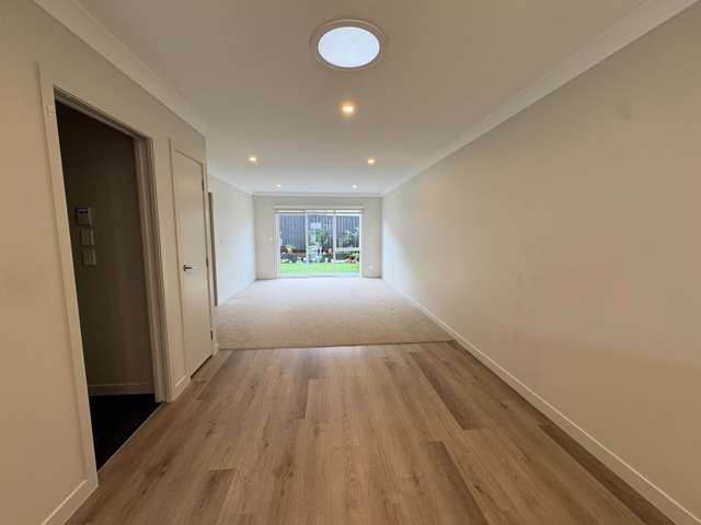 44 Paretaiuru Crescent Papakura_1