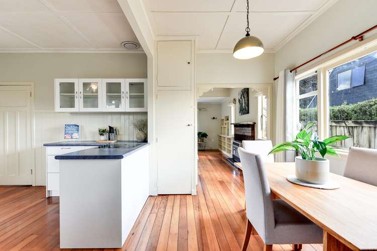 13 Bond Street Hamilton East_10