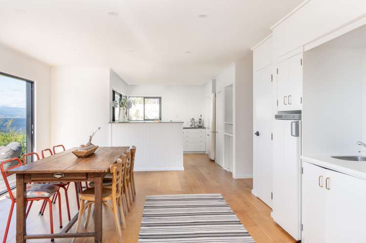 21 Waiparemo Crescent Pukawa_10