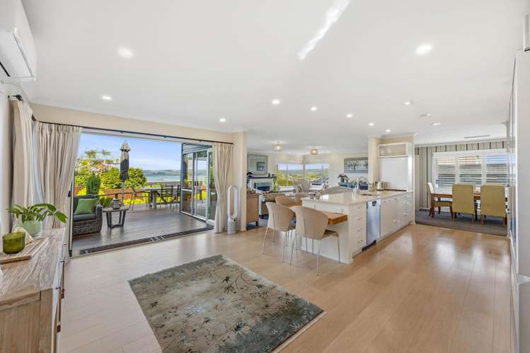 3 Pounamu Place Shelly Park_9