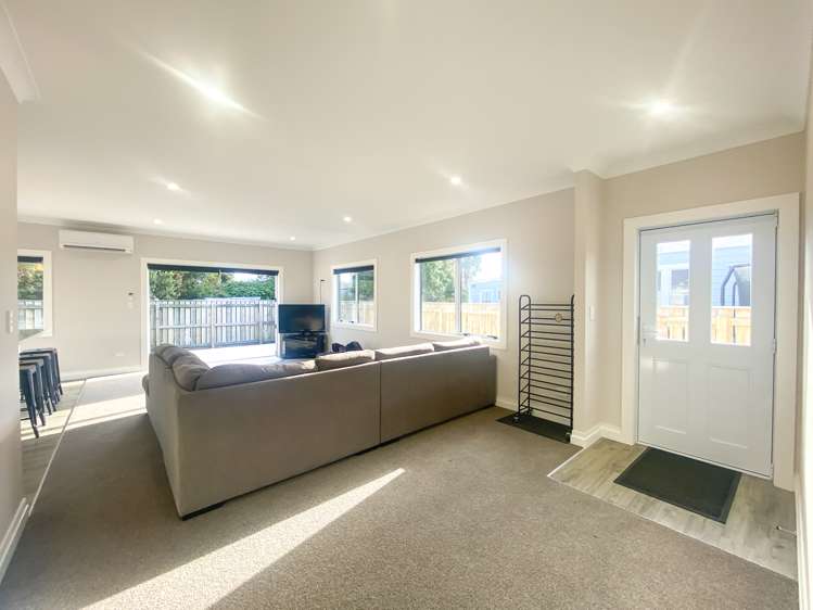 11 Orlando Street Stratford_3