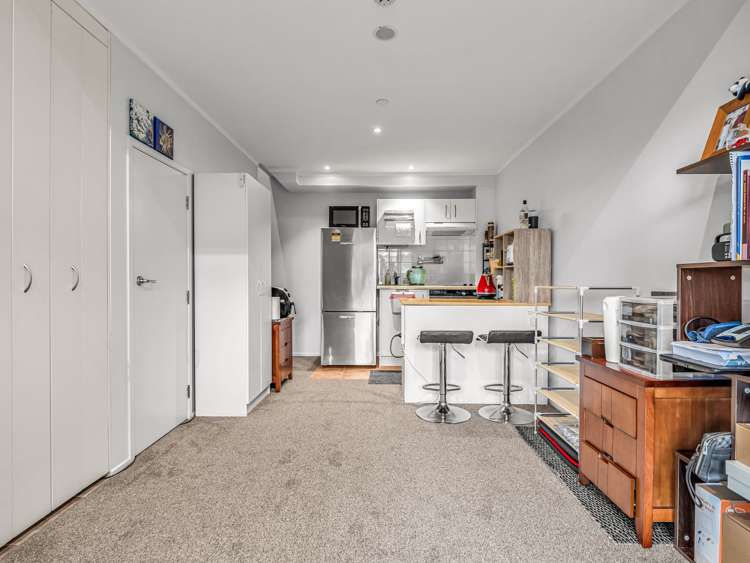 4A/30 Westward Ho Glen Eden_5