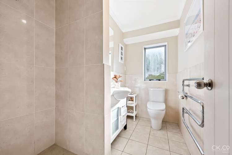 15 Frankie Stevens Place Riverstone Terraces_20