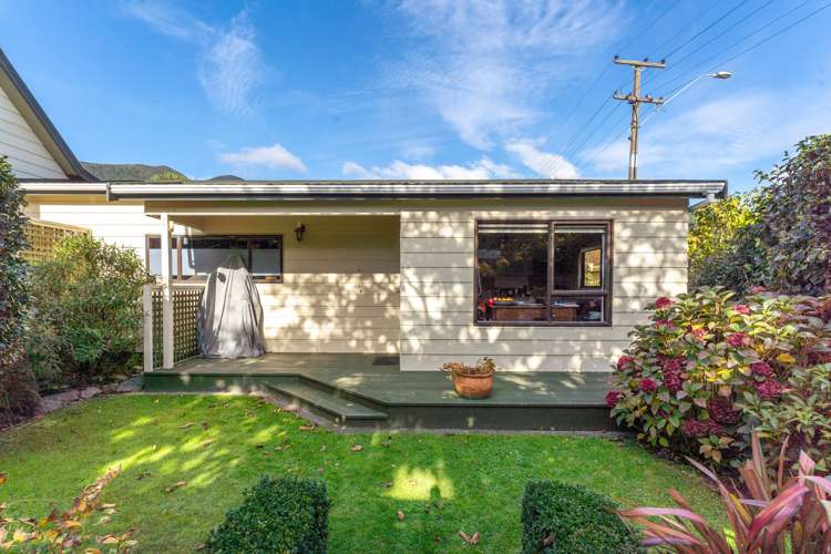 1 Beach Road Waikawa_2