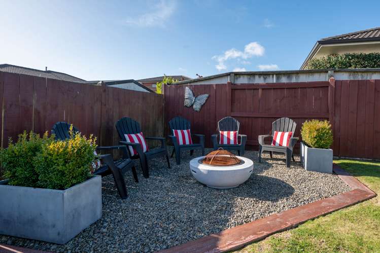 94 Basley Road Owhata_14