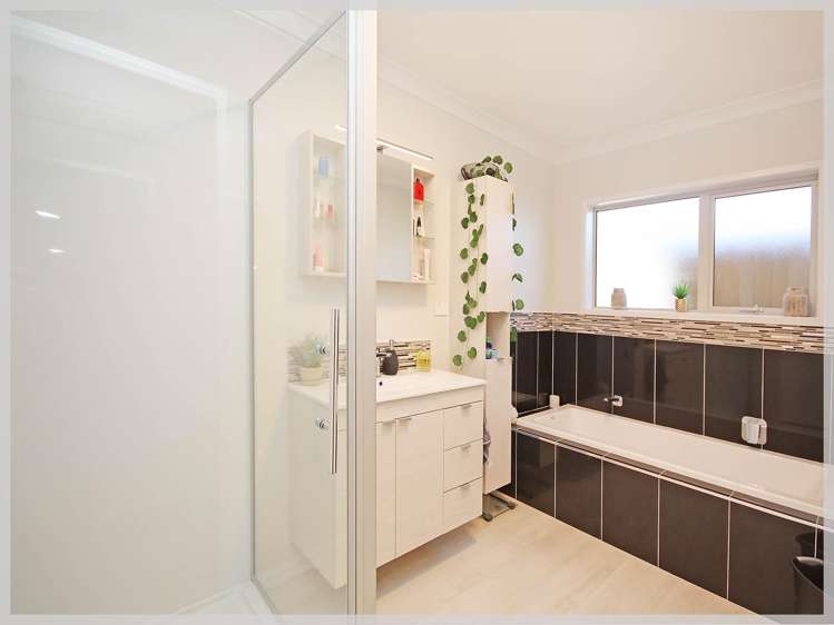 11 Story Street Foxton Beach_16