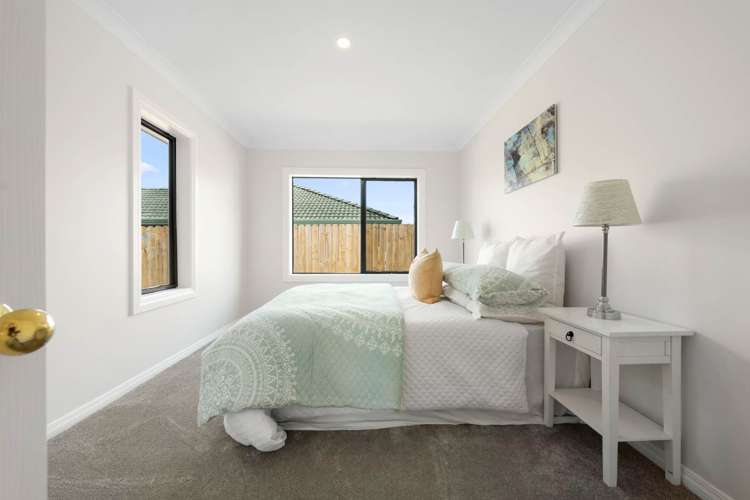 2 Slipper Avenue Flat Bush_9