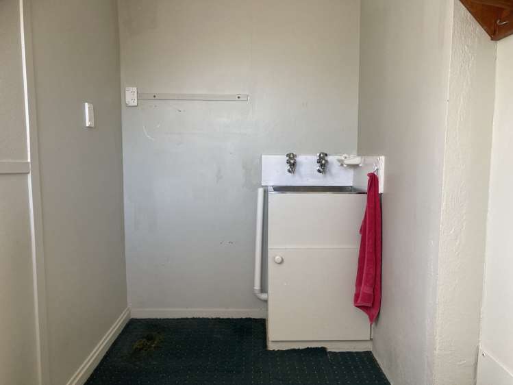 42 Blake Street Waitara_8