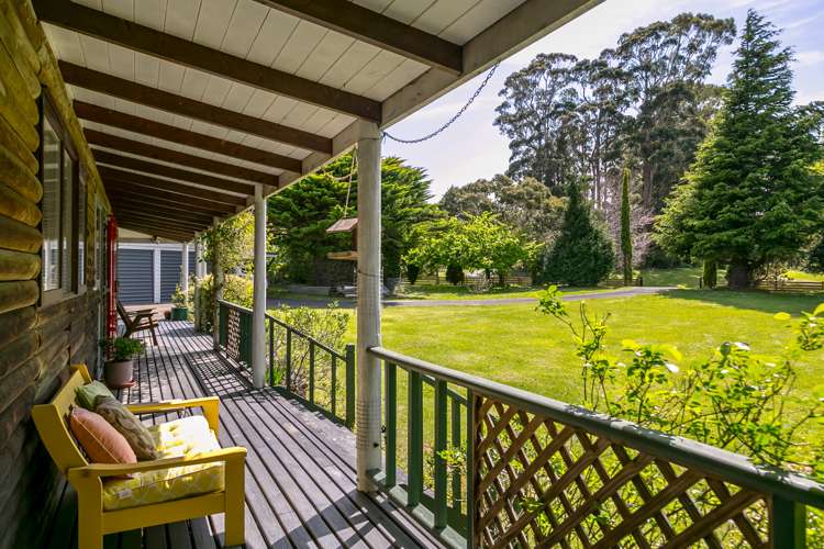 2 Titoki Grove Featherston_23