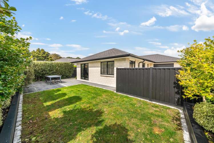 84 Riverstone Drive Riverstone Terraces_17