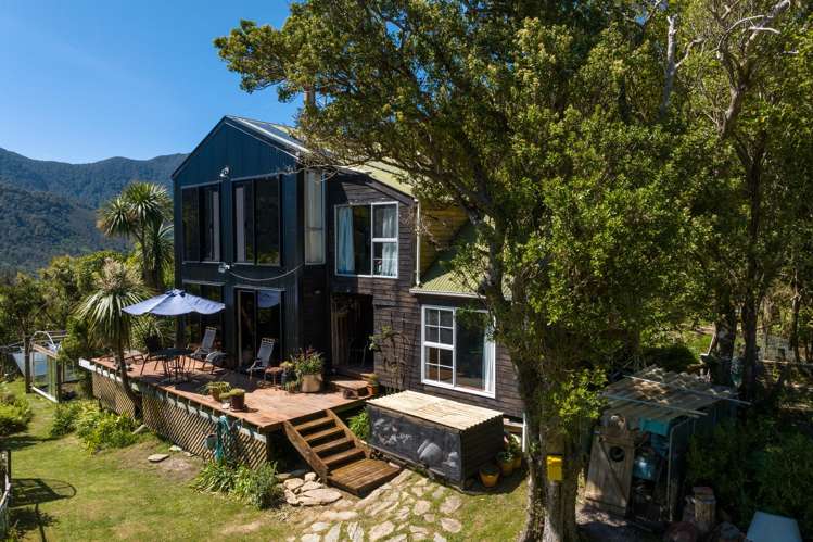 565 Anakoha Road Marlborough Sounds_9