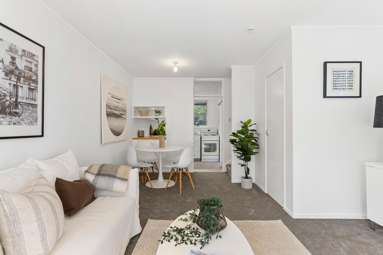 1/3 Grove Road_3
