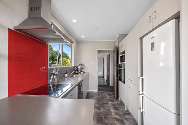 11 Dale Crescent Gore Surrounds_6